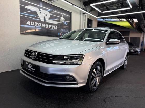 VOLKSWAGEN JETTA 1.4 16V TSI COMFORTLINE GASOLINA 4P TIPTRONIC